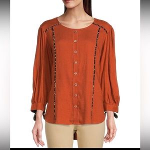 NWT John Mark Women’s Cheetah Trim Round Neck 3/4 Sleeve Size M